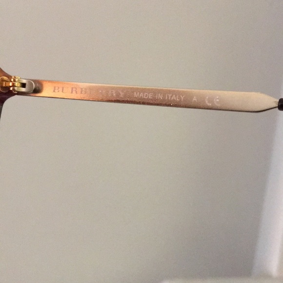 Burberry sunglasses - Picture 5 of 6